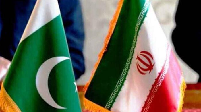 پاکستانی عوام کے شانہ بشانہ کھڑے ہیں، ایران کی پاکستان کو سیلاب متاثرین کی مددکی پیشکش