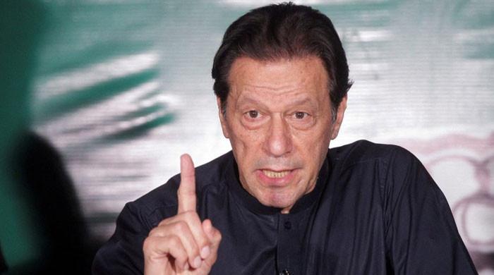 عمران خان نے پارٹی کو قومی اسمبلی کی تمام کمیٹیوں سے مستعفی ہونے کی ہدایت کردی