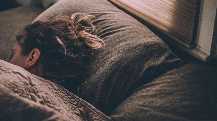 ایک فرد کو ہر رات کتنے گھنٹے کی نیند کی ضرورت ہوتی ہے؟