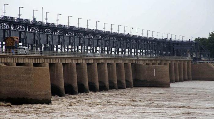 دریائے سندھ میں بھی شدید سیلاب کا خطرہ ، این ڈی ایم اے نے خبردار کر دیا 