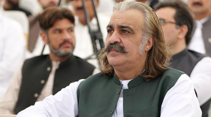 سب کو مطمئن کرکے کالا باغ ڈیم جیسا پروجیکٹ اپنے بچوں، نسلوں اور پاکستان کیلئے کرنا چاہیے: علی امین