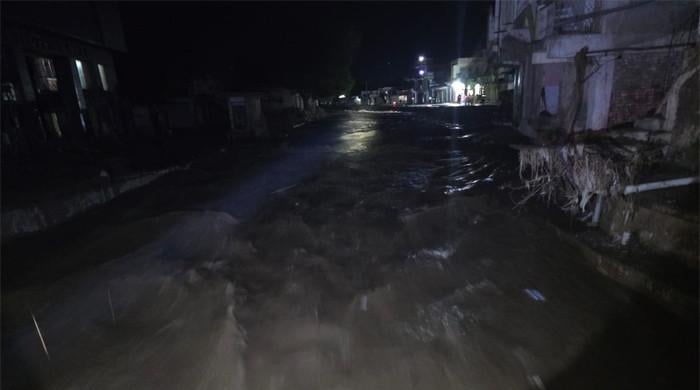 بونیر: بارش کے بعد سیلابی ریلے سے ندی نالوں میں طغیانی، پانی گھروں میں داخل، مساجد سے اعلانات