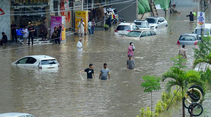 7 سے 10ستمبر تک سندھ میں تیز بارش کی پیش گوئی، کراچی سمیت مختلف شہروں کے نشیبی علاقے زیر آب آنےکا خدشہ