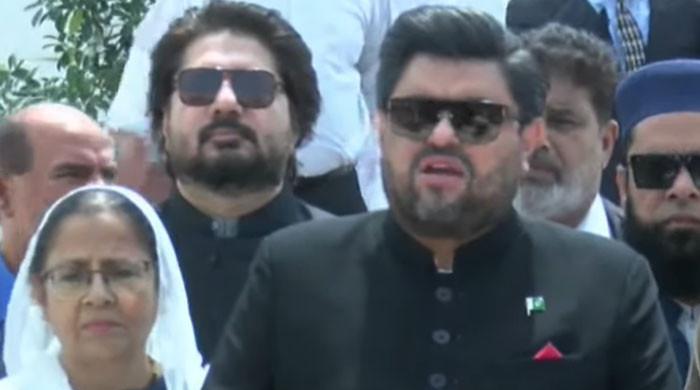 مودی معصوم لوگوں کی بددعائیں تمھیں جینے نہیں دیں گی، پانی چھوڑنا مہنگا پڑیگا: گورنر سندھ