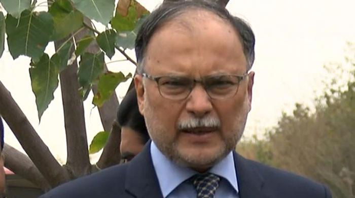 سیلاب نے ہمیں 30 سال  پیچھے دھکیل دیا ہے، احسن اقبال