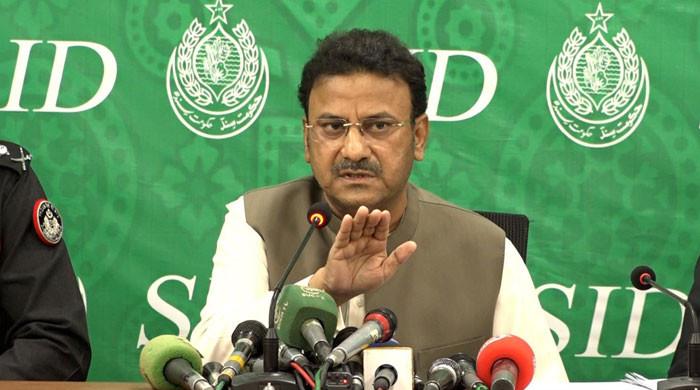 کچےکےڈاکو سیلابی صورتحال کے پیش نظر ہتھیار ڈالنا چاہیں تو قانون  پر عمل کیا جائے، وزیرداخلہ سندھ