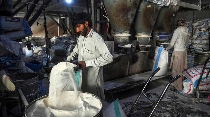 آٹے کی قیمتوں پر پنجاب حکومت اور فلور ملز مالکان میں معاملات طے پاگئے