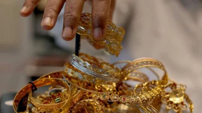 سونا ایک دن سستا ہونے کے بعد پھر مہنگا