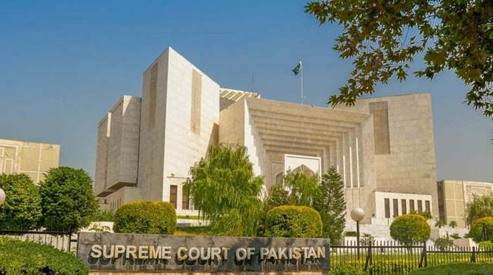 سپریم کورٹ کے ہر ریٹائر جج کو 3 پولیس اہلکار 24 گھنٹے سکیورٹی کیلئے دیے جائیں گے:  احکامات جاری