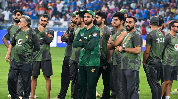 دل ٹکڑے ٹکرے