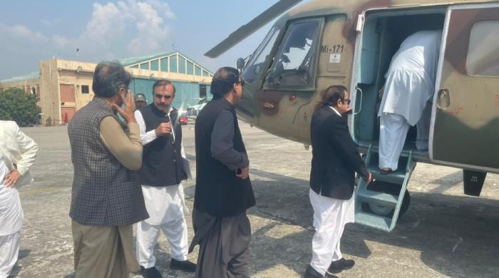 حکومتی مذاکراتی ٹیم مظفر آباد پہنچ گئی، جو مطالبات رہ گئے ان پر بات ہوگی: وزیراعظم آزاد کشمیر