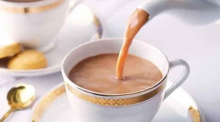 چائے پینا پسند کرتے ہیں؟ تو اس سے صحت کو ہونیوالا یہ فائدہ ضرور پسند آئے گا