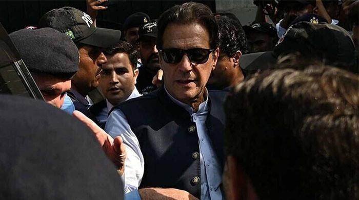 عمران خان کیخلاف 9  مئی جی ایچ کیو حملہ کیس کا جیل ٹرائل بحال کر دیا گیا