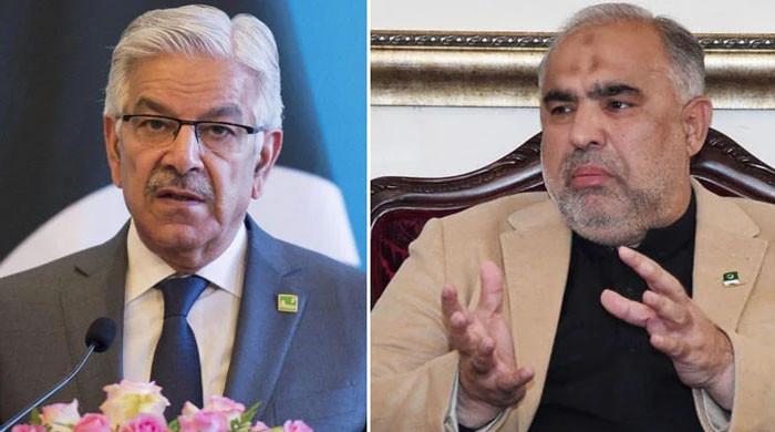 اسد قیصر عدم اعتماد کی بات کرنے سے پہلے اپنا گھر درست کریں، خواجہ آصف کا پی ٹی آئی رہنماکو جواب 