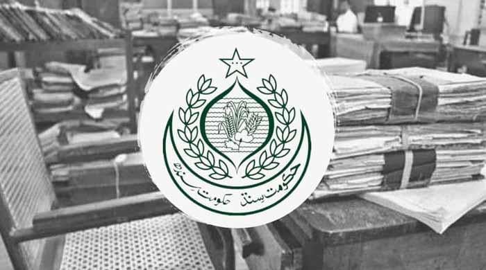 سندھ: پنشن اور بقایا جات سے متعلق کٹوتی اور ادائیگیوں میں تبدیلیوں کا نوٹیفکیشن معطل