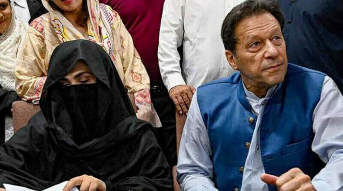 اسلام آباد ہائیکورٹ: عمران خان کے وکیل کی ٹرائل کورٹ کو توشہ خانہ ٹوکا فیصلہ سنانے سے روکنے کی استدعا 