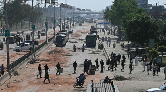 مریدکے میں مذہبی جماعت کا دھرنا ختم کرادیا گیا، ایس ایچ او، مذہبی جماعت کے 3 کارکنوں سمیت 5 افراد جاں بحق