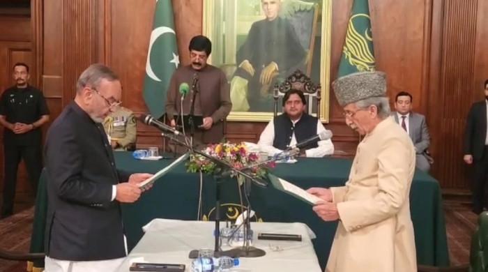 پنجاب کابینہ میں 2 نئے وزرا شامل، حلف اٹھالیا