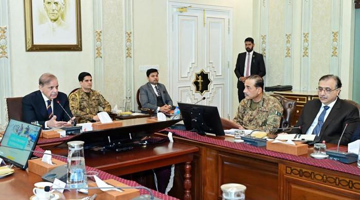 پاکستان نے افغانستان کی ہر مشکل وقت میں مدد کی اور اب وہاں سے حملے ہونا تشویشناک ہے: وزیراعظم