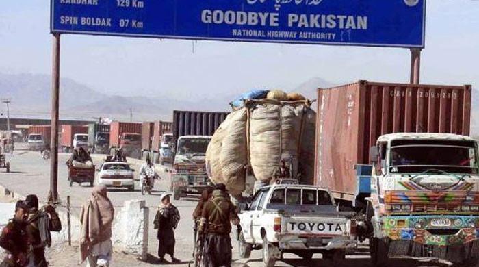 سرحدی کشیدگی: پاک افغان ٹریڈ معطل ہونے سے تاجروں کو اربوں روپے کا نقصان