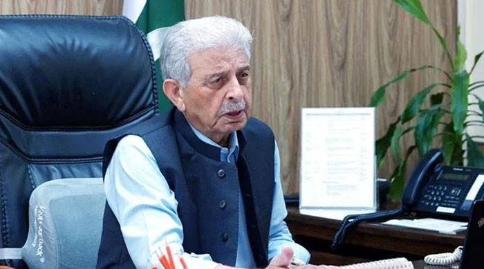 افغانستان میں دہشتگرد ٹھکانے ناقابل قبول ہیں، بھارت کی پراکسی بنناکسی صورت برداشت نہیں: وفاقی وزیر