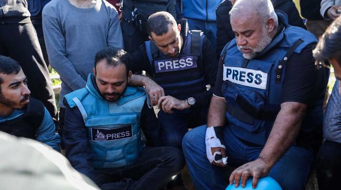 ’ہمیں اکیلا چھوڑ دیا گیا تھا‘، اسرائیلی حملوں میں صحافیوں کو نشانہ بنائے جانے پر عالمی خاموشی سے غزہ کے صحافی مایوس