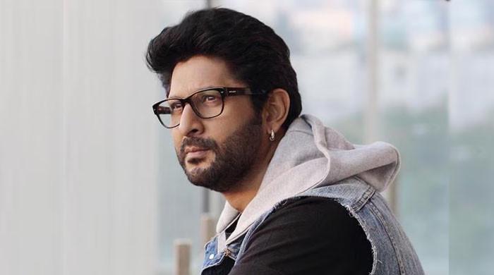 ارشد وارثی والدہ کے انتقال کے وقت انکی کون سی خواہش پوری نہ کرسکے؟