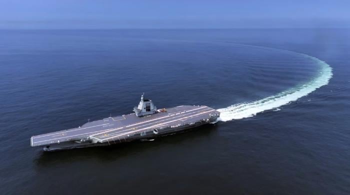 تیسرا طیارہ بردار بحری جہاز فوجیان چینی بحریہ میں شامل