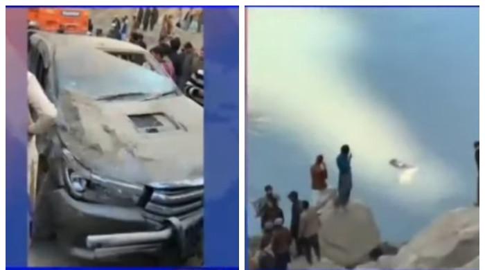 چلاس: لینڈسلائیڈنگ کی زد میں آکر 6 گاڑیاں دب گئیں، 2 گاڑیاں دریا میں جاگریں