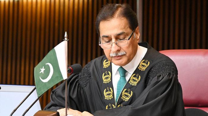 27 ویں ترمیم میں تکنیکی غلطی، قومی اسمبلی سے منظوری کے بعد ترمیم واپس سینیٹ جانے کا امکان