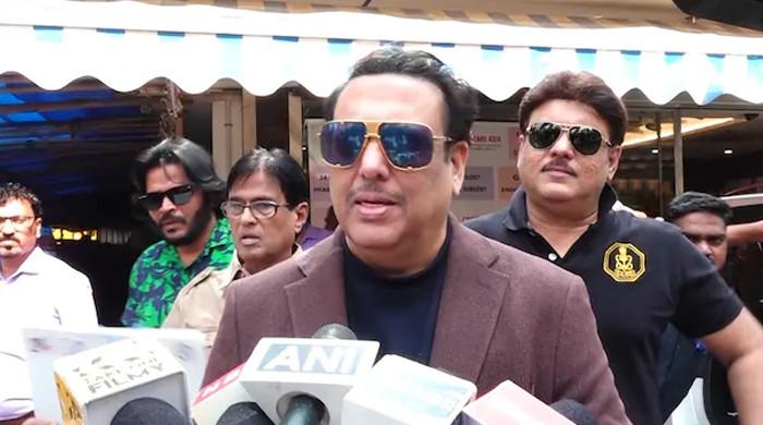 اچانک بے ہوش ہونیوالے گووندا اسپتال سے ڈسچارج ، طبیعت بگڑنے کی اصل وجہ بھی بتا دی