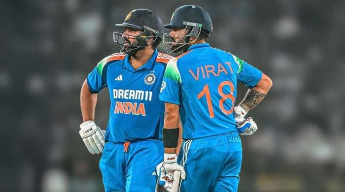 ٹیم میں رہنا ہے تو ڈومیسٹک کرکٹ کھیلو، بی سی سی آئی نے کوہلی اور روہت کو واضح کر دیا