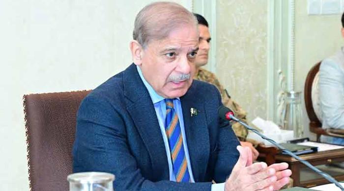 27 ویں آئینی ترمیم کی منظوری کے بعد کل وفاقی کابینہ کا اہم اجلاس طلب