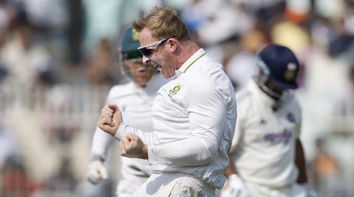 بھارت اپنے جال میں خود پھنس گیا، کلکتہ ٹیسٹ میں جنوبی افریقا 30 رنز سے کامیاب