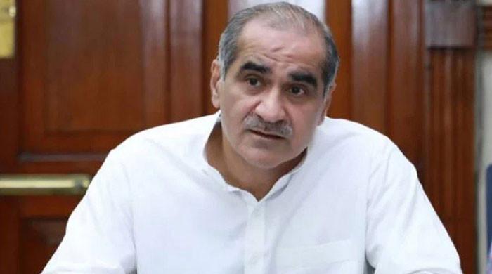 ججز کے استعفوں پر خوشی کے ڈھول پیٹنے کے بجائے فالٹ لائنز پُر کرنا مناسب عمل ہوگا: سعد رفیق