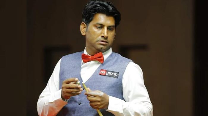 پاکستان کے اسجد اقبال بھارتی حریف کو شکست دیکر اسنوکر ورلڈ کپ کے سیمی فائنل میں پہنچ گئے