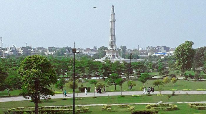 عدالتی احکامات تک لاہور کے پارکوں میں کوئی تعمیراتی کام نہیں ہوگا، تحریری حکم جاری