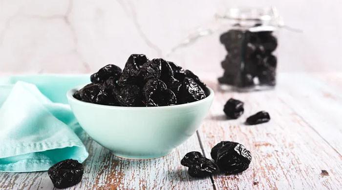 قبض سے نجات، توانائی بڑھانے اور جسمانی وزن میں کمی کیلئے اس پھل کو دن میں کس وقت کھانا بہتر ہوتا ہے؟