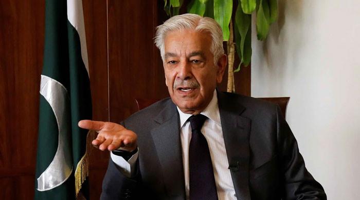 عمران خان کیلئے جیل میں جوکھانا آتا ہے وہ فائیو اسٹار ہوٹل میں بھی دستیاب نہیں، خواجہ آصف