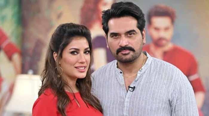 ’ہمایوں سرفہرست ہیں‘، فلرٹنگ کے سوال پر مہوش حیات کا جواب وائرل 