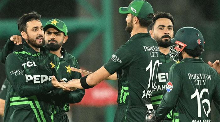 سری لنکا اور آسٹریلیا سے سیریز، قومی ٹیم میں منتخب کرکٹرز کو بی بی ایل چھوڑنا پڑے گی