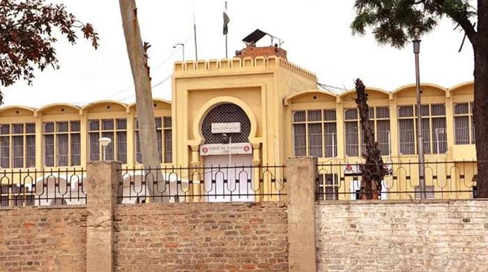 اڈیالہ جیل کی سکیورٹی مزید سخت، نواحی علاقہ بھی ریڈزون قرار