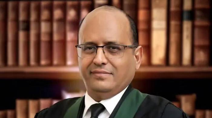صدر مملکت نے جسٹس ظفر راجپوت کو چیف جسٹس سندھ ہائیکورٹ مقرر کرنے کی منظوری دیدی