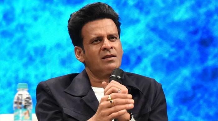 منوج باجپائی کا بالی وڈ اداکاروں کےایک دوسرے سے عدم تحفظ کا شکار ہونے کا اعتراف