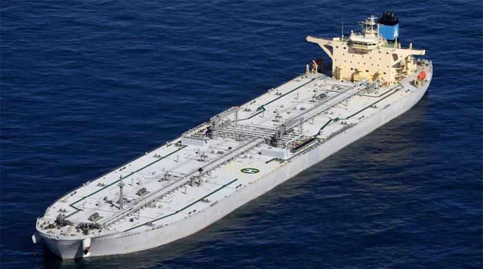 امریکا نے و ینز ویلا کے قریب تیل بردار جہاز قبضے میں لے لیا