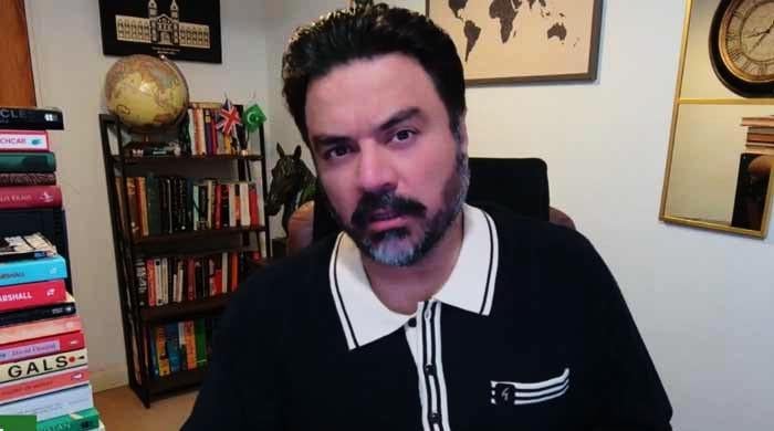 عدالتی حکم کے بعد یو ٹیوبر عادل راجہ نے بریگیڈئیر (ر) راشد نصیر کو بدنام کرنے کا الزام تسلیم کرلیا