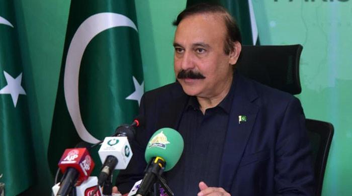 فیلڈ مارشل نے ثابت کیا فوج میں بھی کوئی افسر قانون کی خلاف ورزی کرے گا تو قانون حرکت میں آئے گا: وفاقی وزیر