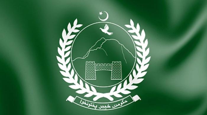 خیبرپختونخوا کے کئی سابق وزرا اور معاونین نے سرکاری گاڑیاں تاحال واپس نہیں کیں