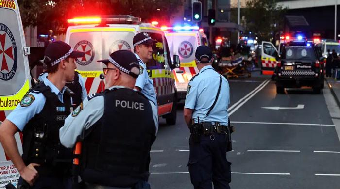 سڈنی فائرنگ واقعہ دہشتگردی قرار، حملہ آور باپ بیٹا نکلے، پولیس کا مزید ملزمان کی تلاش ختم کرنےکا اعلان