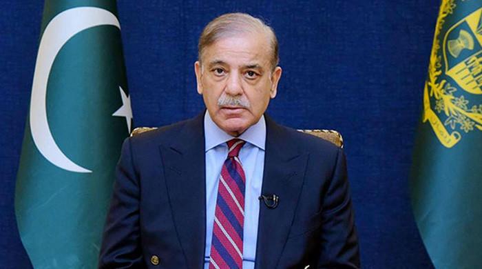 پاکستان سے دہشتگردی کا خاتمہ ہی سانحہ اے پی ایس کا حقیقی انصاف ہے: وزیراعظم